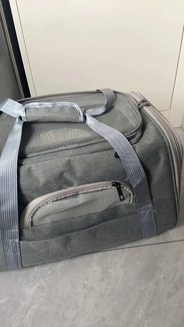 Pet Carrier Bag Foldable Small Dog Cat Carrying Out Bags Expansion Pet Travel Bag Mesh Breathable Expansion Crossbody Handbag